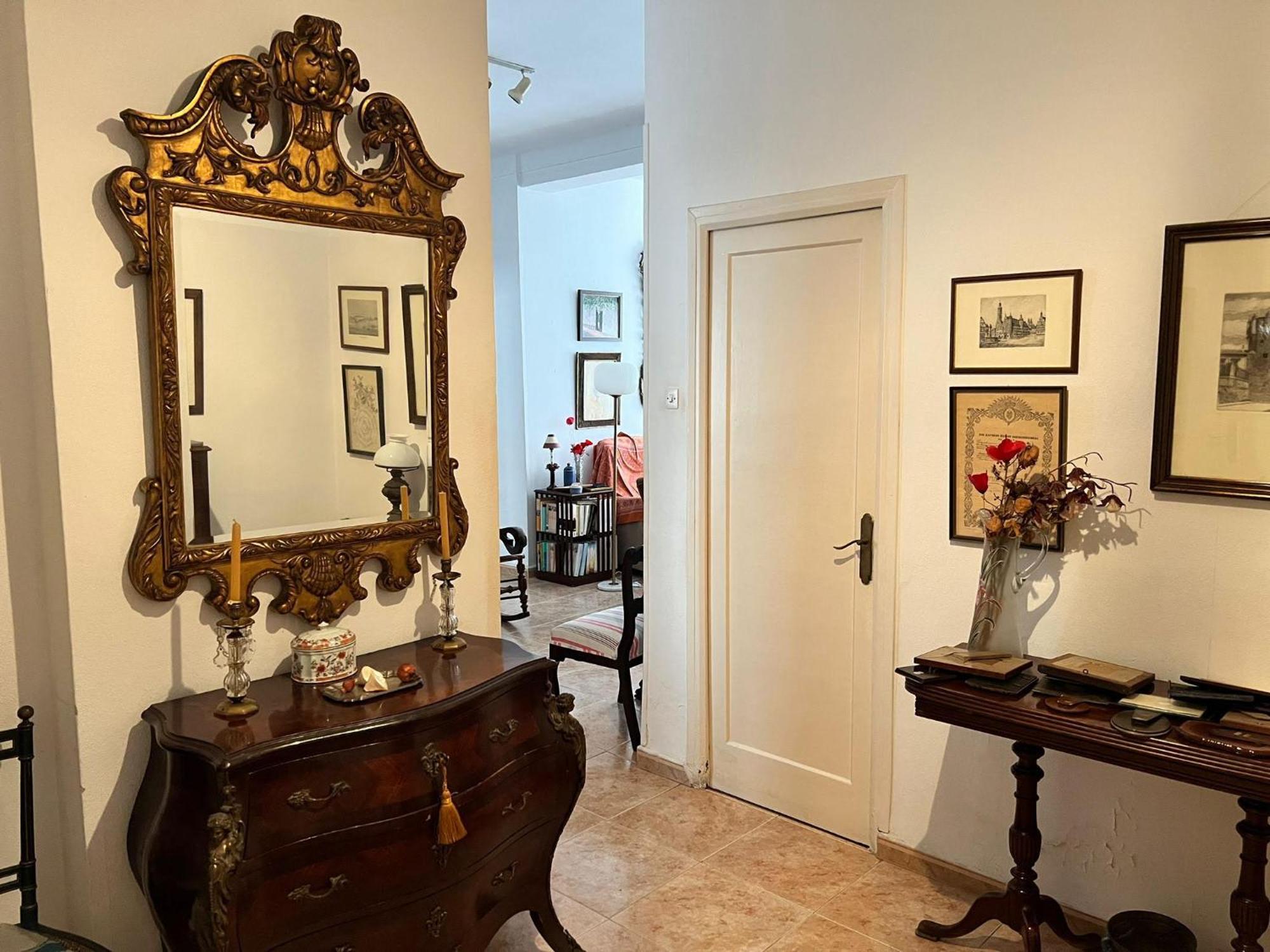 Apartamento Lovely 2 Bedroom In The Heart Of